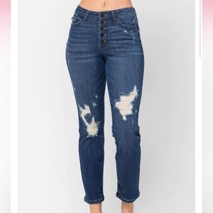 Judy Blue High Waist Destroyed Boyfriend Jeans